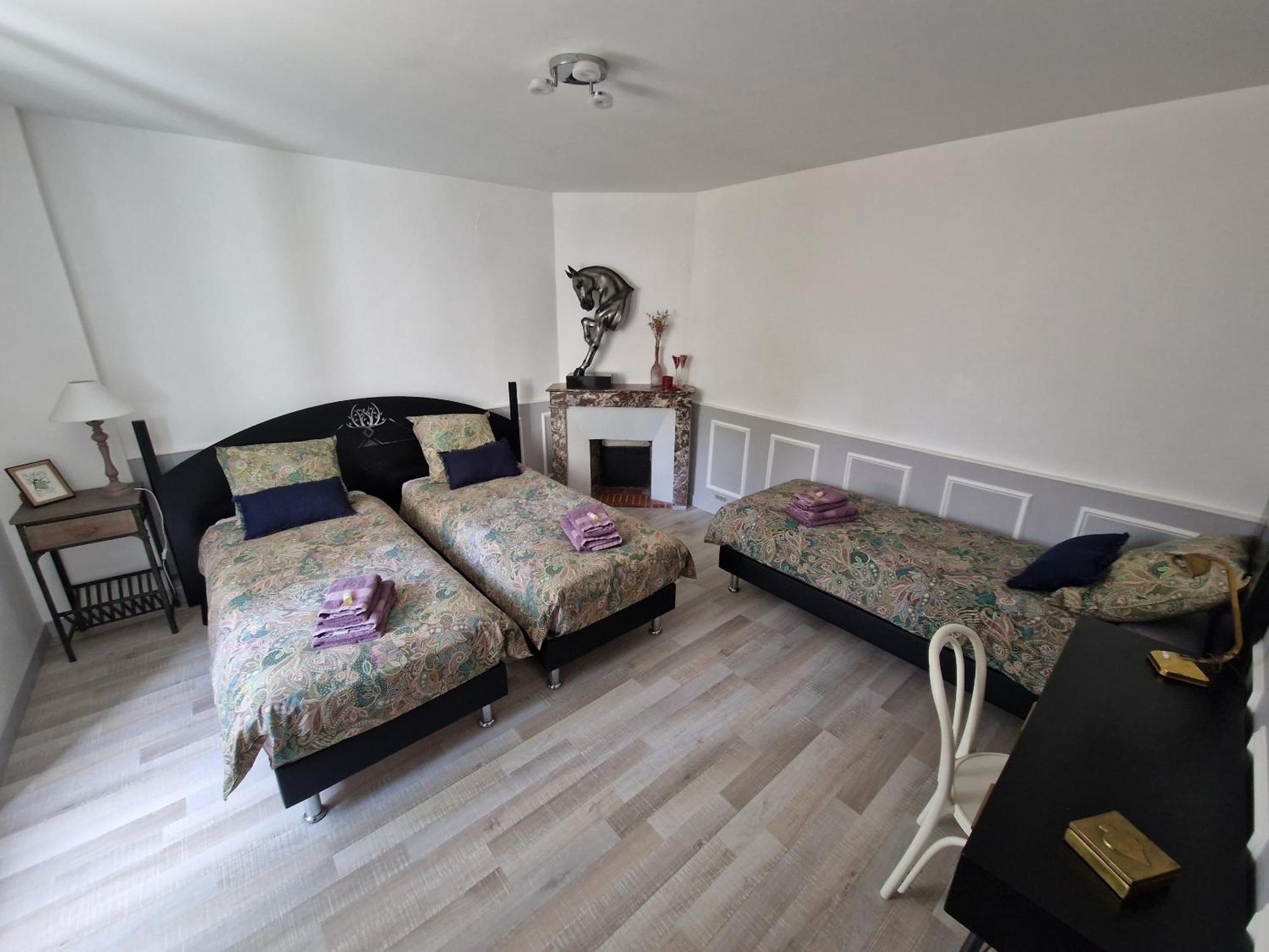 Bleautiful "Alienor" Charmant Appartement Avec Terrasse Φονταινεμπλώ Εξωτερικό φωτογραφία